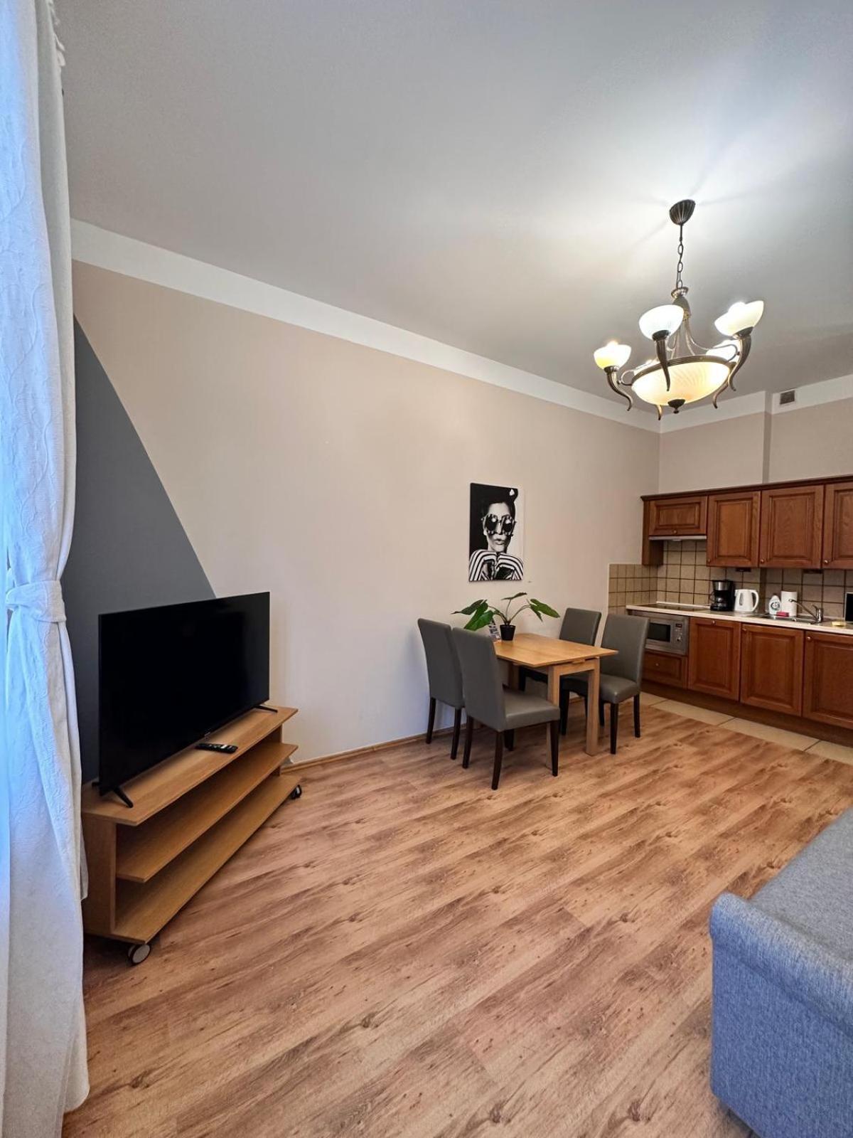 Mikolajska Apartments With Lift Cracovie Extérieur photo